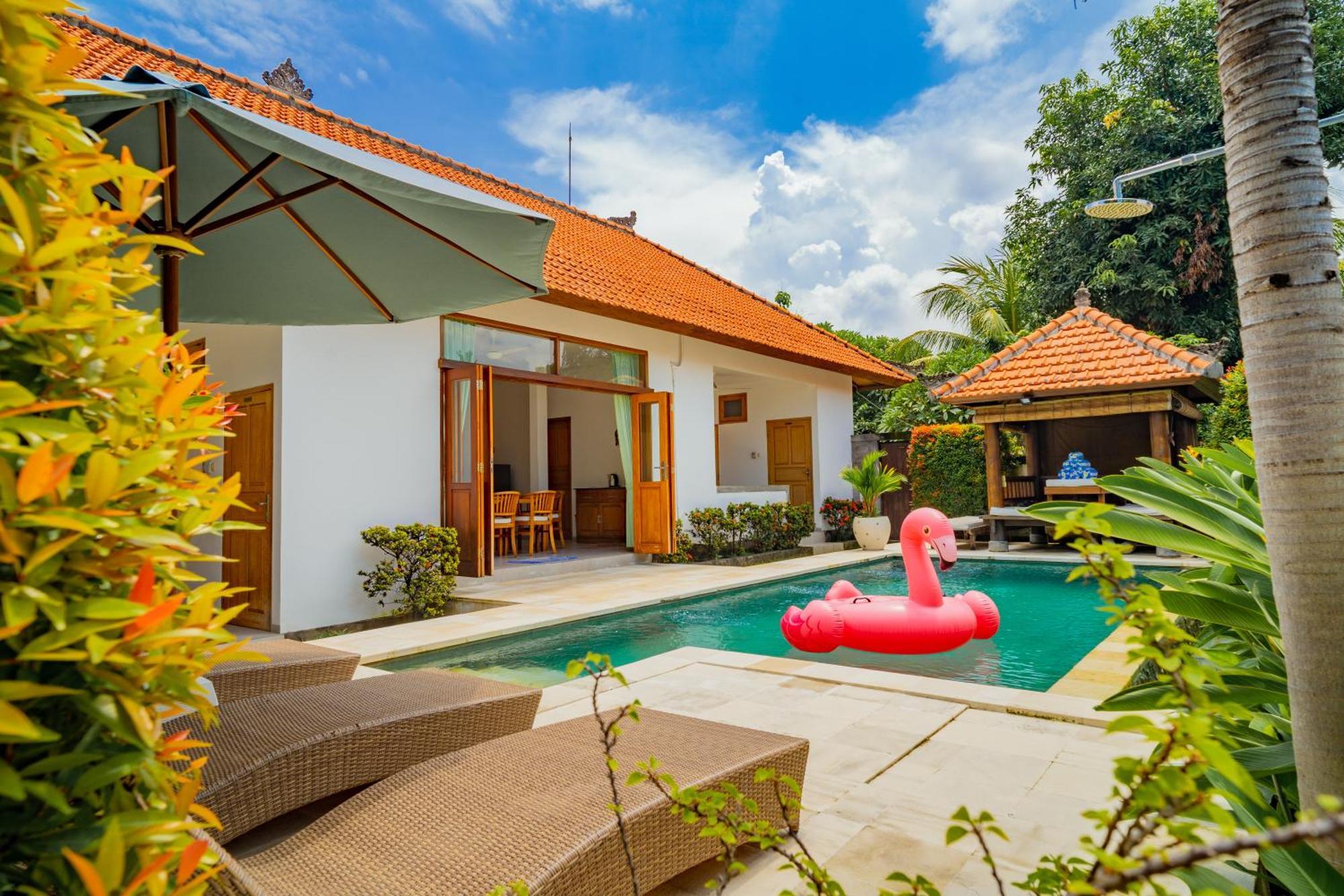 Villa Seruni Lovina Exterior foto