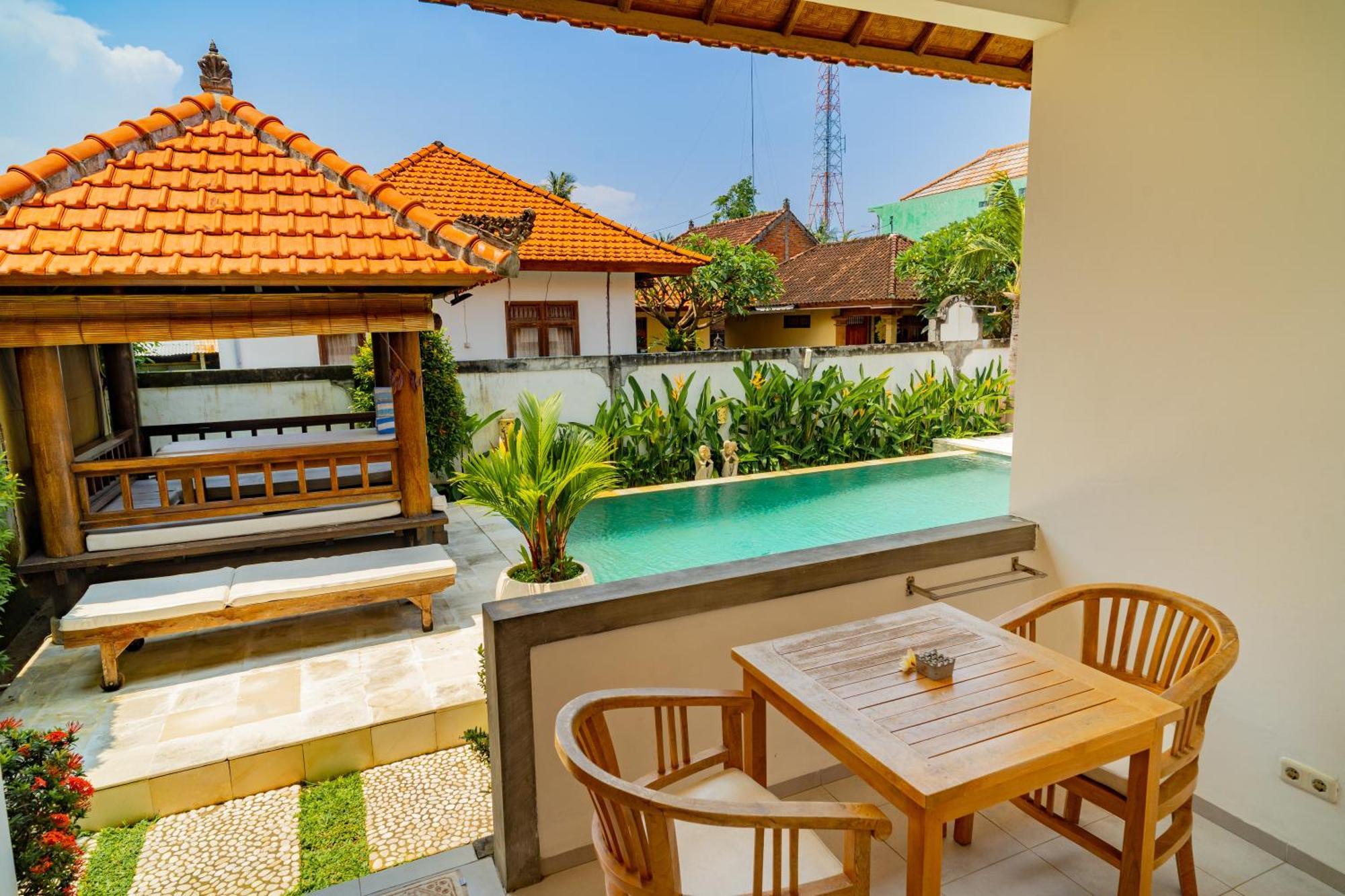 Villa Seruni Lovina Exterior foto